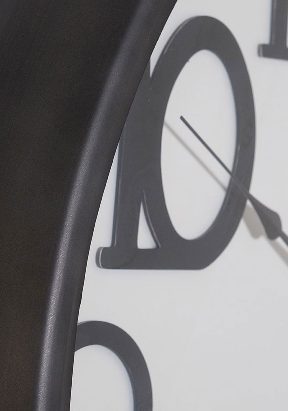 METAL WALL CLOCK