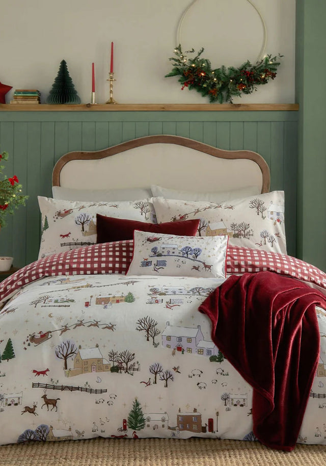 COTSWORLD CHRISTMAS PRINTED REVER  DC DB