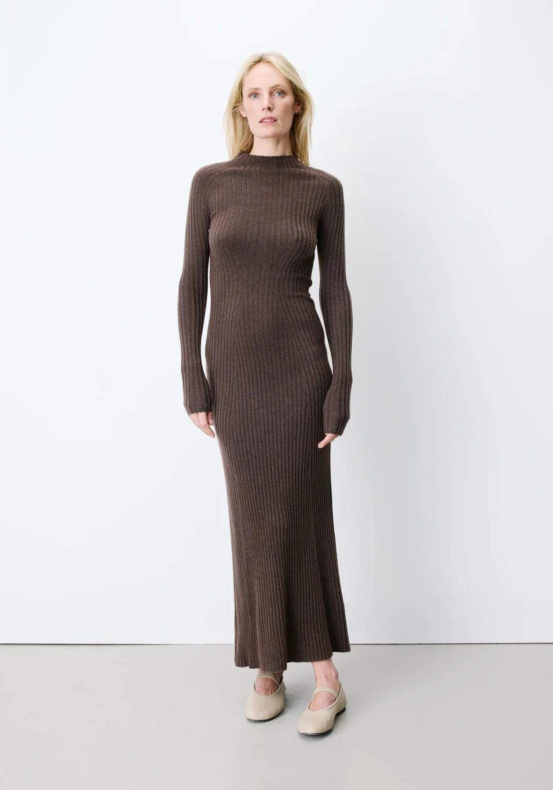 Grace & Mila Alexandra Long Knit Dress, Brown