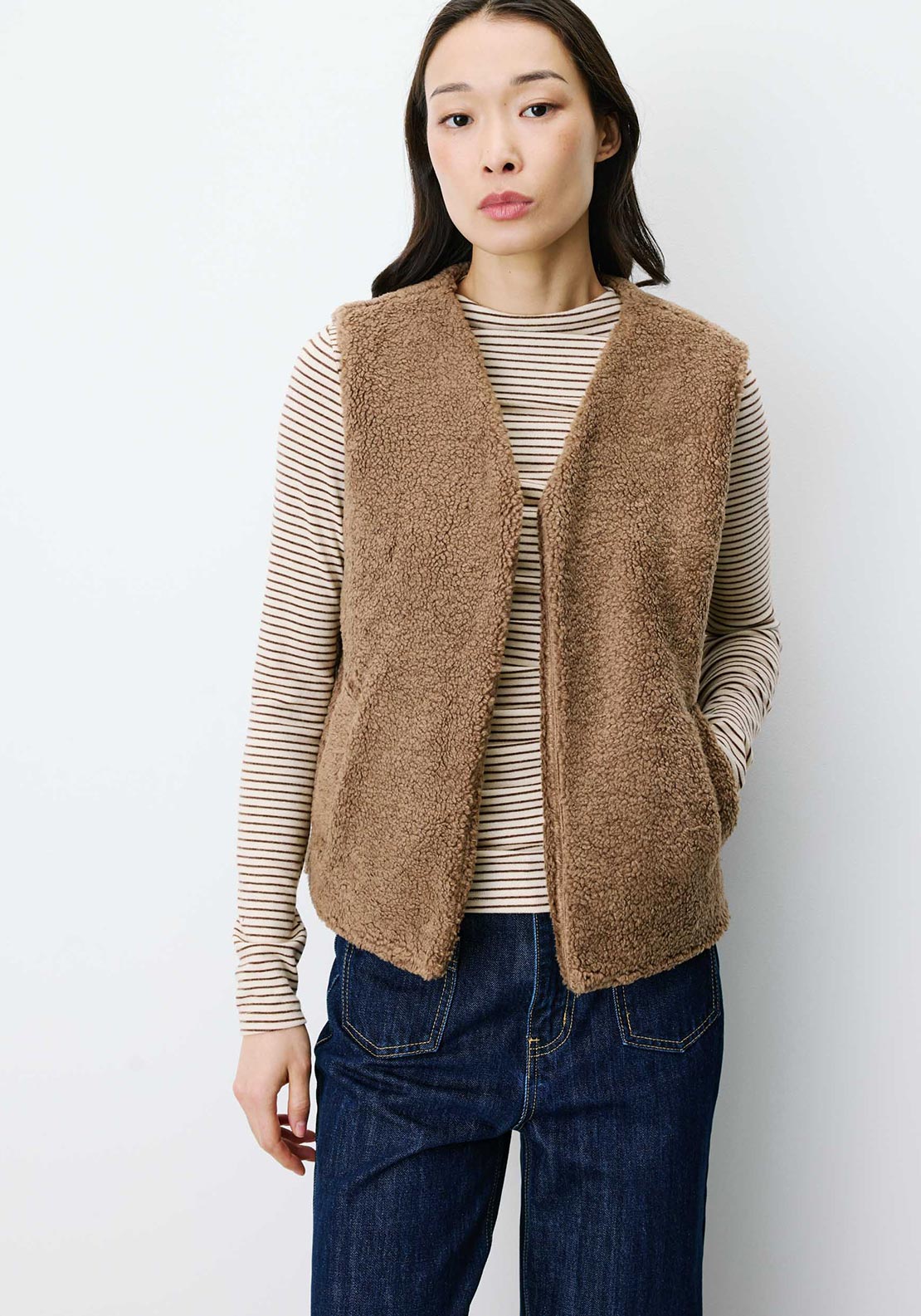 Grace & Mila Textured Open Gilet, Taupe