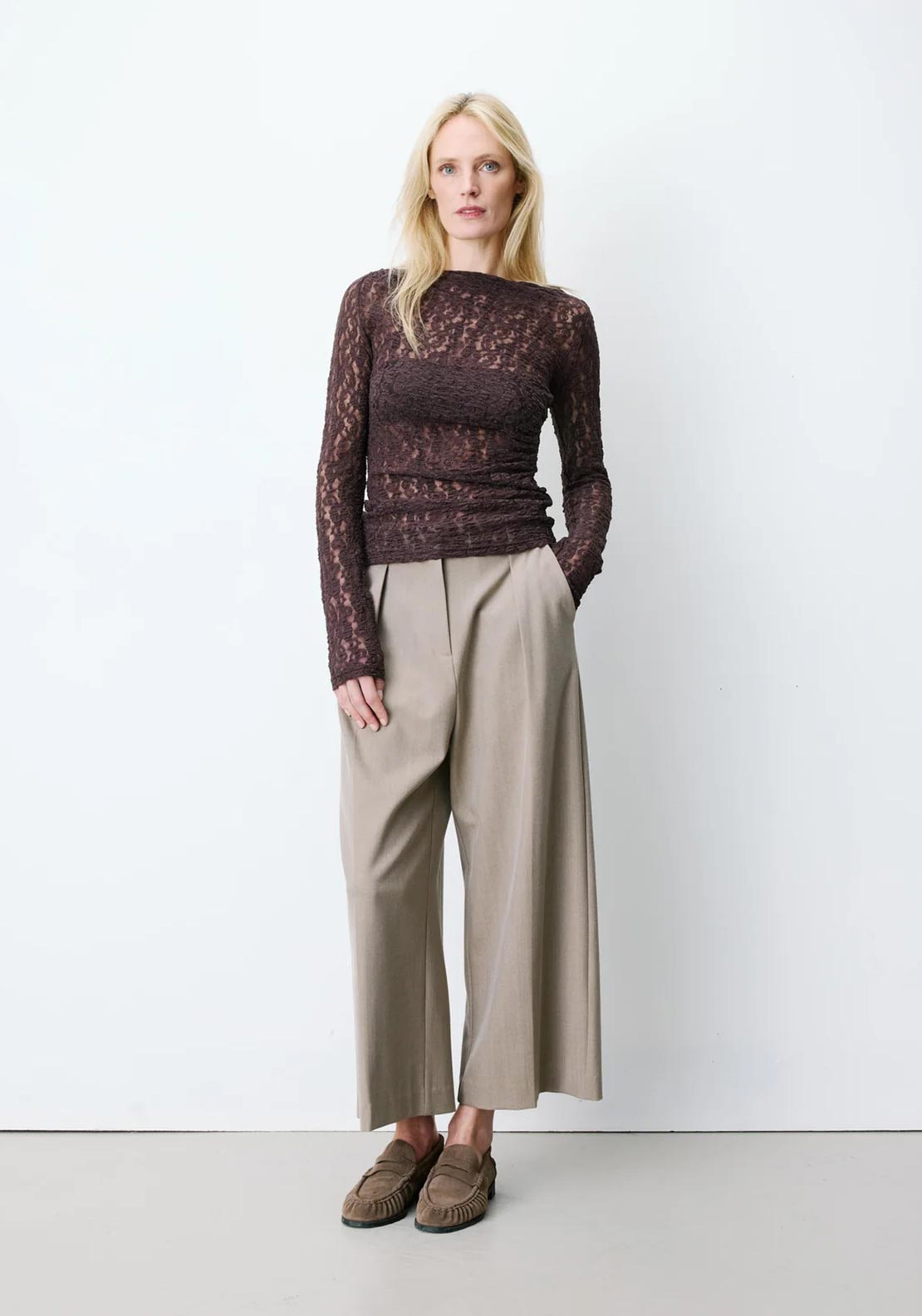 Grace & Mila Avoine Long Sleeve Lace Top, Brown