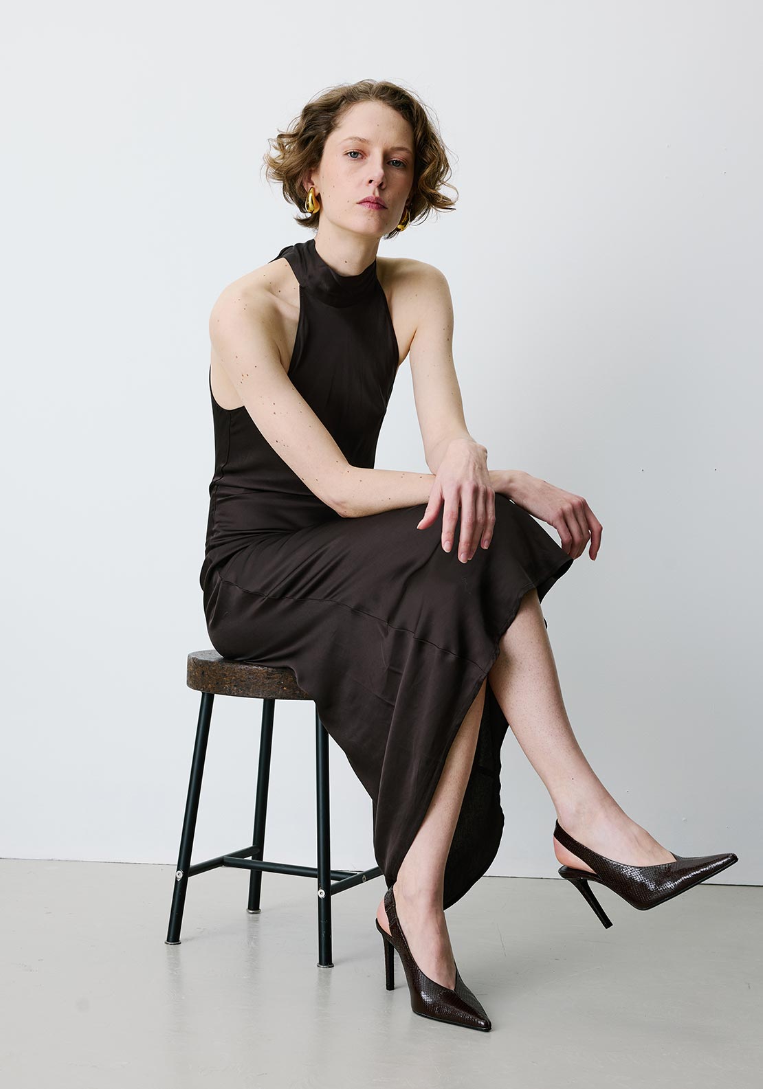 Grace & Mila Bella Halter Neck Midi Dress, Brown