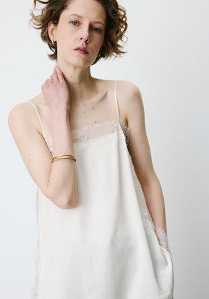 Grace & Mila Blossom Lace Detail Top, Off-White