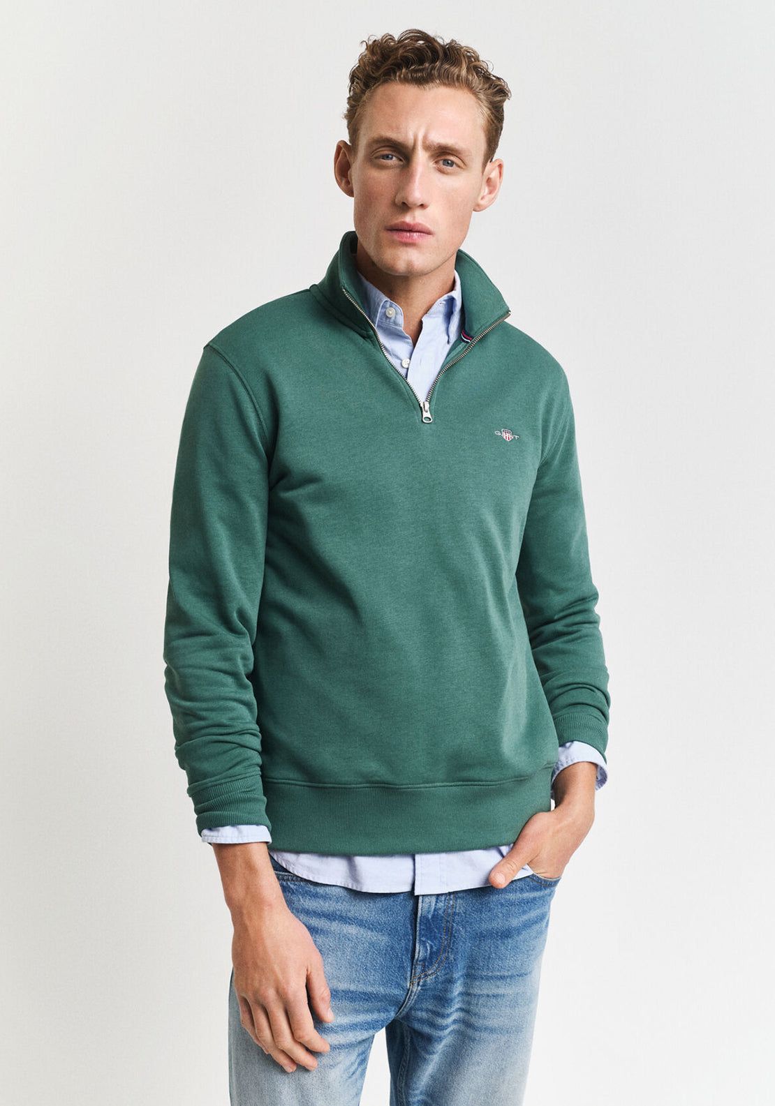 Gant Shield Half Zip Sweatshirt, Woody Green