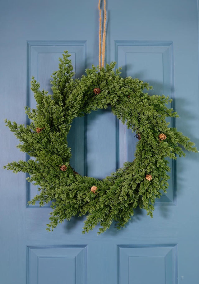 PREMIUM SCOTCH PINE WREATH