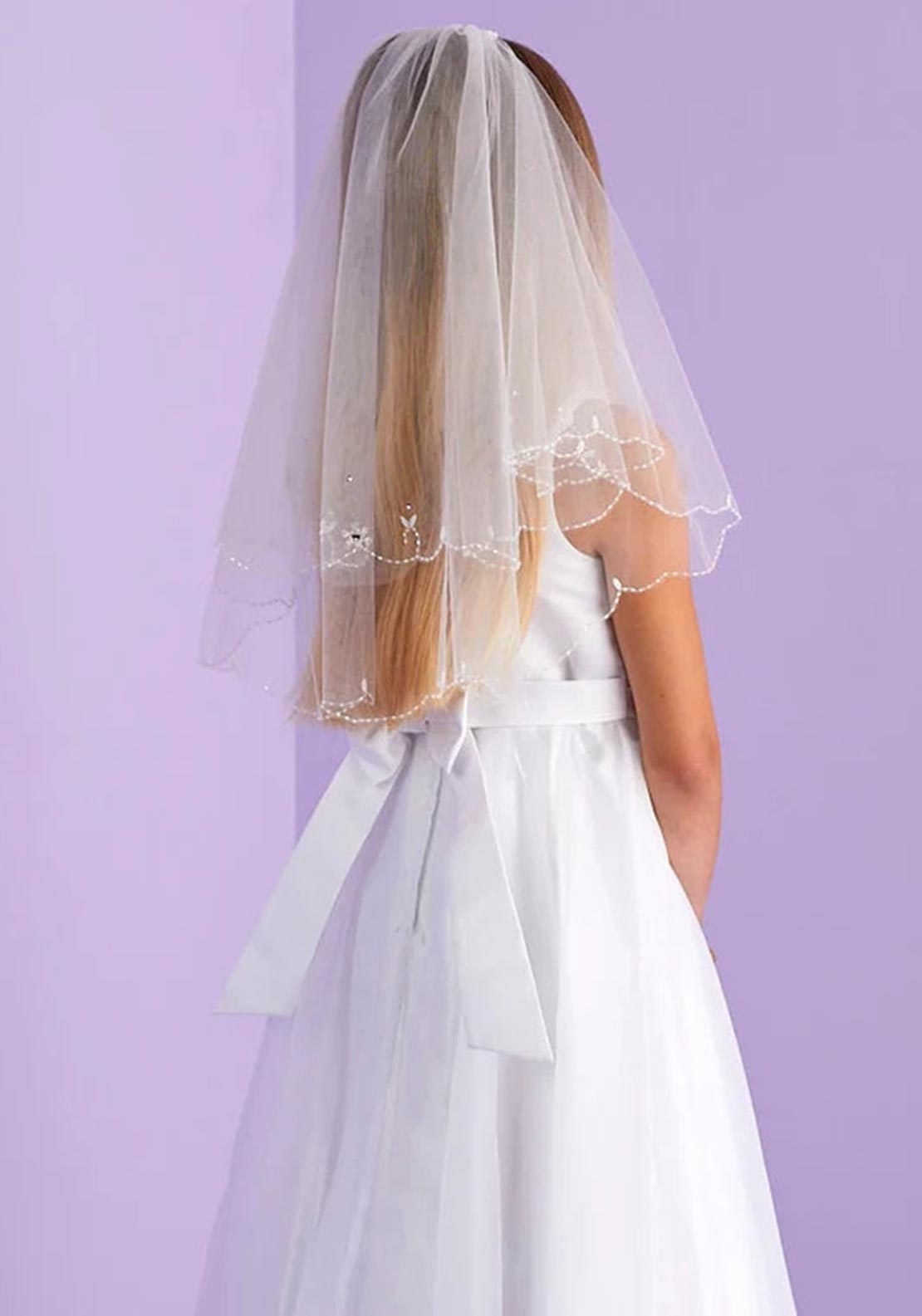 Peridot Hope Communion Veil, White