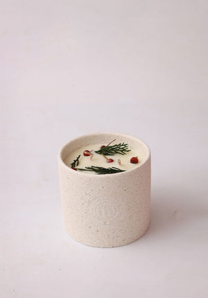 Irish Botanicals Wild Irish Berries Christmas Candle