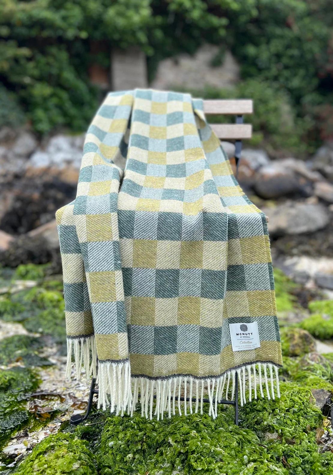 Mc Nutt Of Donegal Shamrock Throw, Shamrock Green
