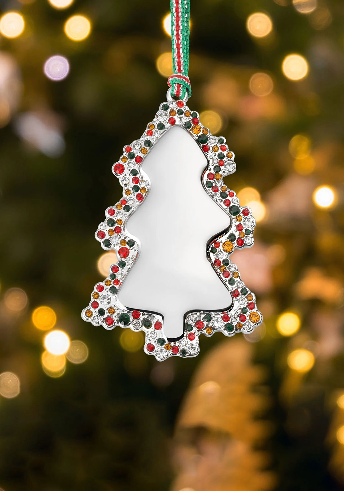 FESTIVE CHRISTMAS TREE DECORATION
