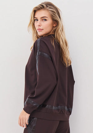 NU ATHEA SWEATSHIRT
