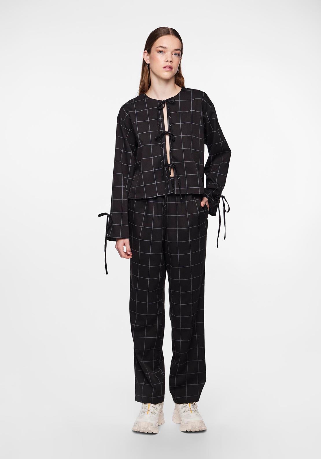 Pieces NYS Straight Leg Trouser, Black