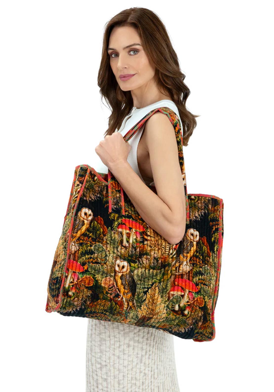 LUX VELVET QUILTED TOTE WILD
