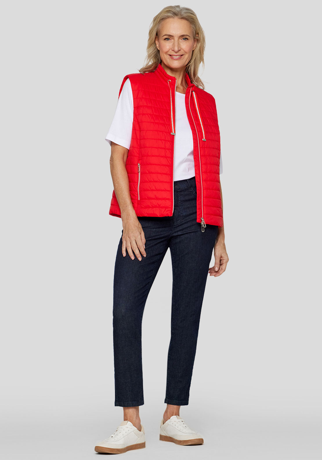 Rabe Lightweight Zipped Gilet, Red