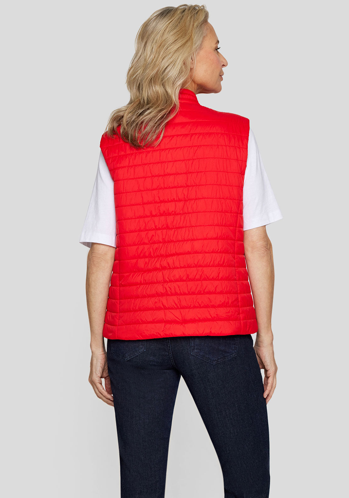 Rabe Lightweight Zipped Gilet, Red
