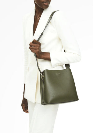 MEDIUM COMPARTMENT CROSSBODY