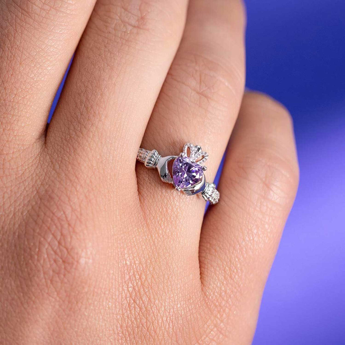 Solvar February Birthstone Claddagh Ring, Silver