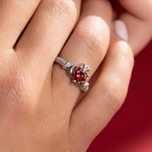 Solvar January Birthstone Claddagh Ring, Silver