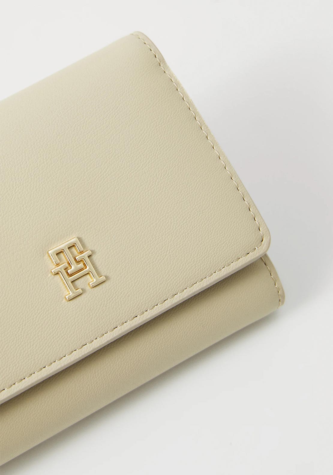 Tommy Hilfiger Heritage Trifold Wallet