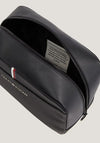 Tommy Hilfiger Men’s Essential Pique Washbag, Black