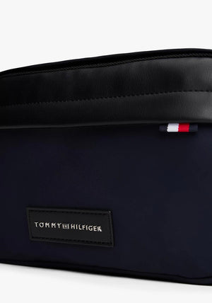 Tommy Hilfiger Metal Logo Patch Wash Bag, Navy