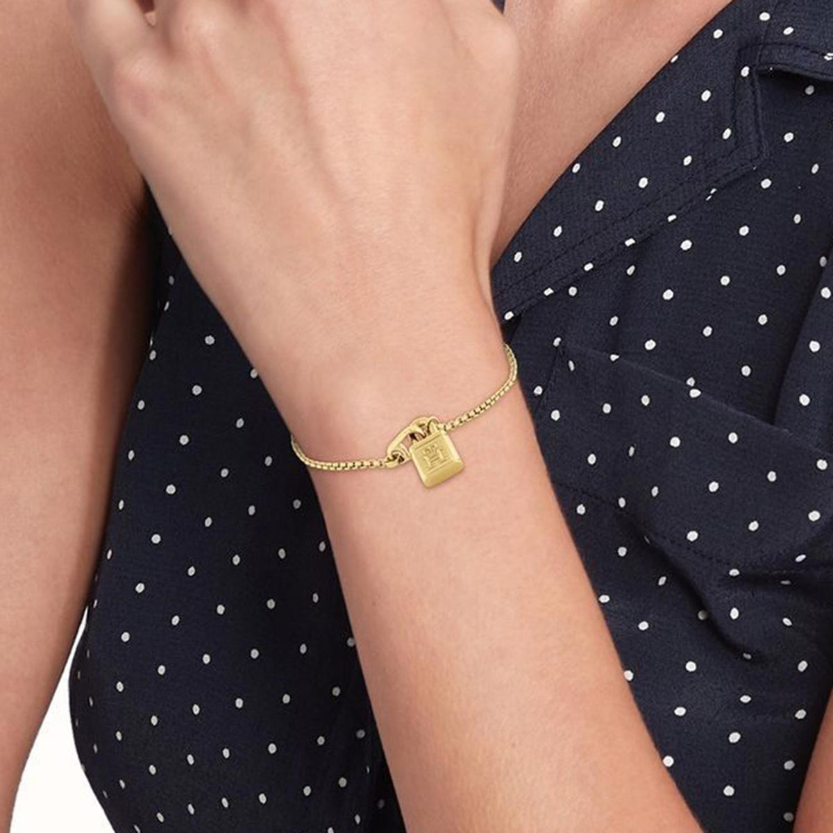 Tommy Hilfiger Ladies Padlock Bracelet, Gold
