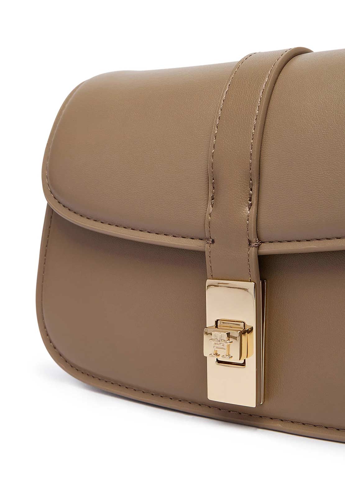 Tommy Hilfiger Heritage Chain Detail Crossbody Bag, Beige