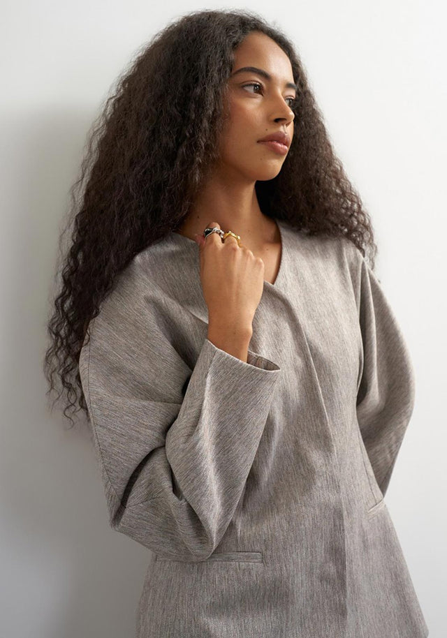 TSTONA COLLARLESS BLAZER WVN