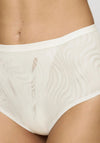 Triumph Shape Smart Ellipse Shaping Maxi Briefs, Ecru White