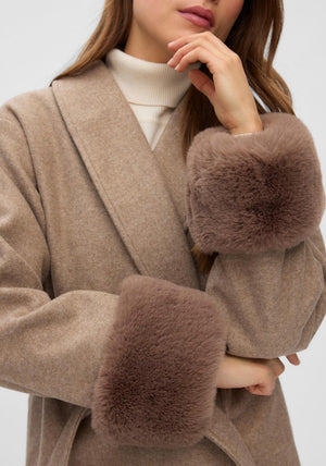 Vero Moda Annebea Faux Fur Cuff Jacket, Light Brown