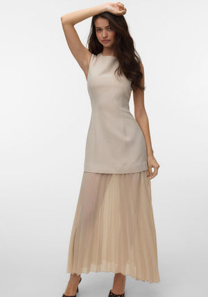 Vero Moda Fiva Pleated Contrast Long Dress, Cream