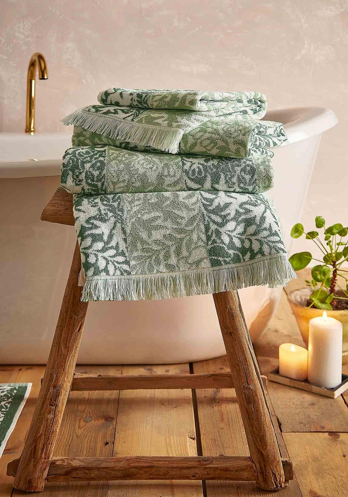 William Morris Rose Stripe Towel, Green
