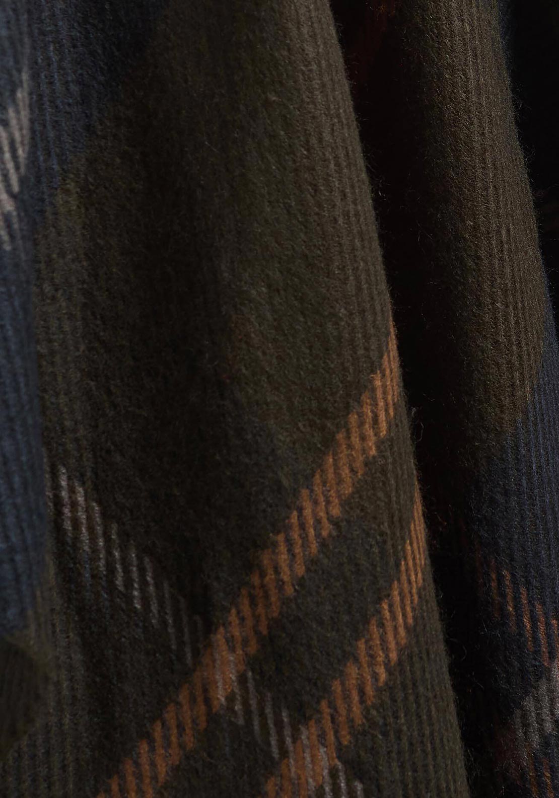 Barbour Blair Tartan Serape, Navy Multi