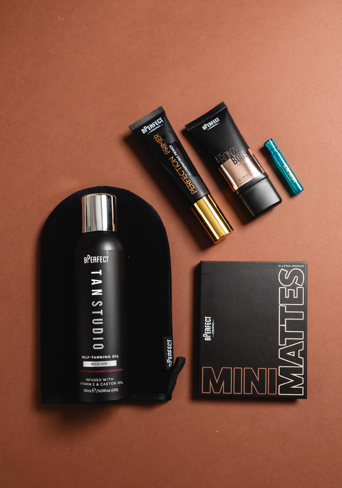 BPerfect Tan Studio Medium Tanning Oil Hamper