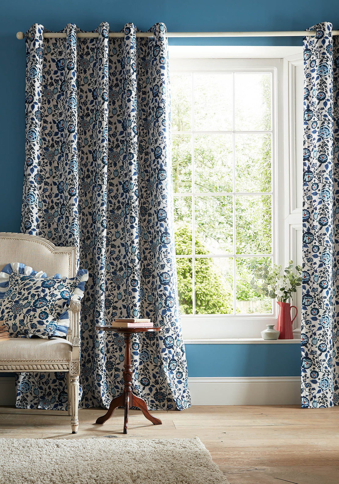 Cath Kidson Strawberry Garden Lined Eyelet Curtains 90"x 90”, Navy