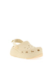 Crocs Womens Hiker Xscape Clog, Vanilla