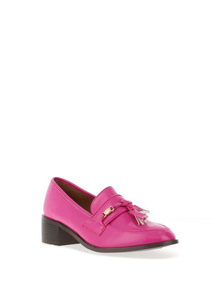 Dancing Matilda Trapeze Tassel Loafers, Fuchsia