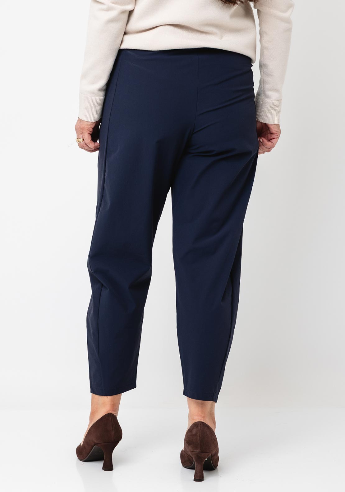 DARLING LIGHTWEIGHT CROPPED BARREL TROUS