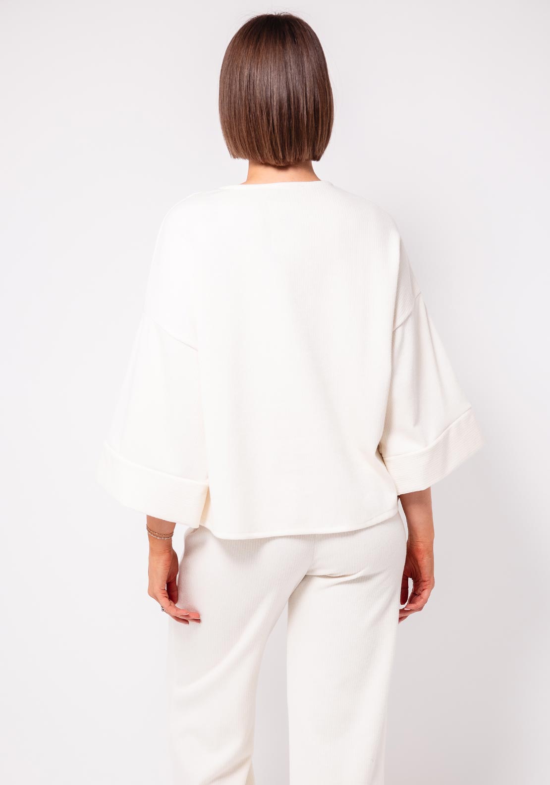 d.e.c.k by Decollage One Size Boxy Sweater, Cream