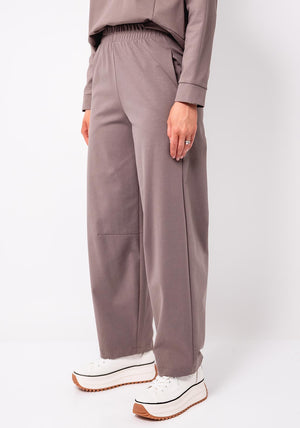 d.e.c.k by Decollage Wide Leg Joggers, Taupe