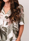 D.e.c.k by Decollage One Size Floral Short Sleeve Top, Green