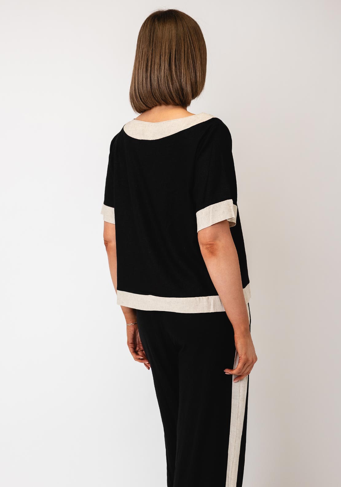 deck by decollage linen dress D.e.c.k Contrast Blend Top, Black with a gentle A From classic black to Wood:Cherry w/ Walnut Top & Walnut Accents Meguiars