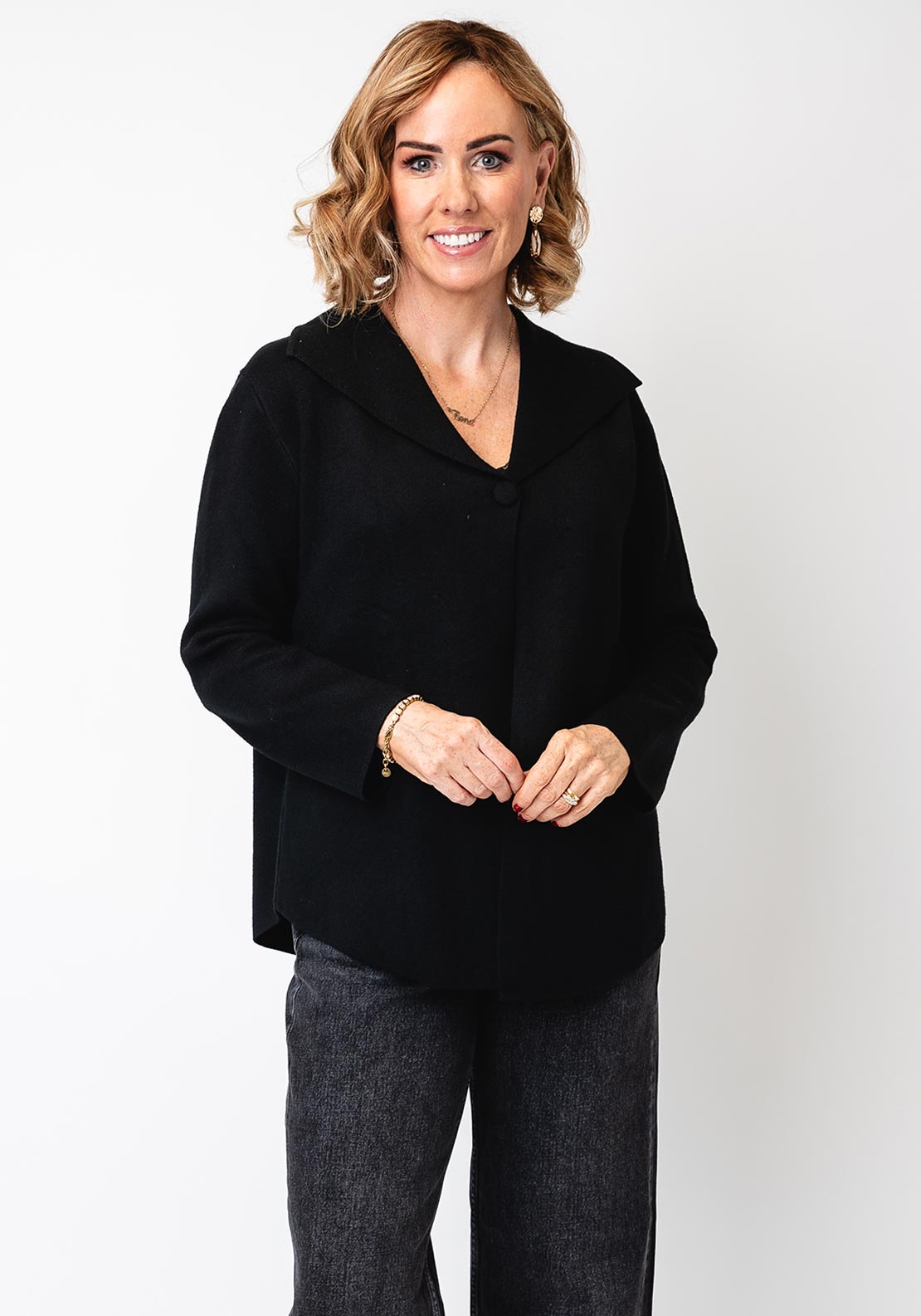 d.e.c.k by Decollage One Size Knit Jacket, Black