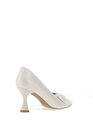 Emis Leather Flat Bow Heeled Shoes, Off White Pearl