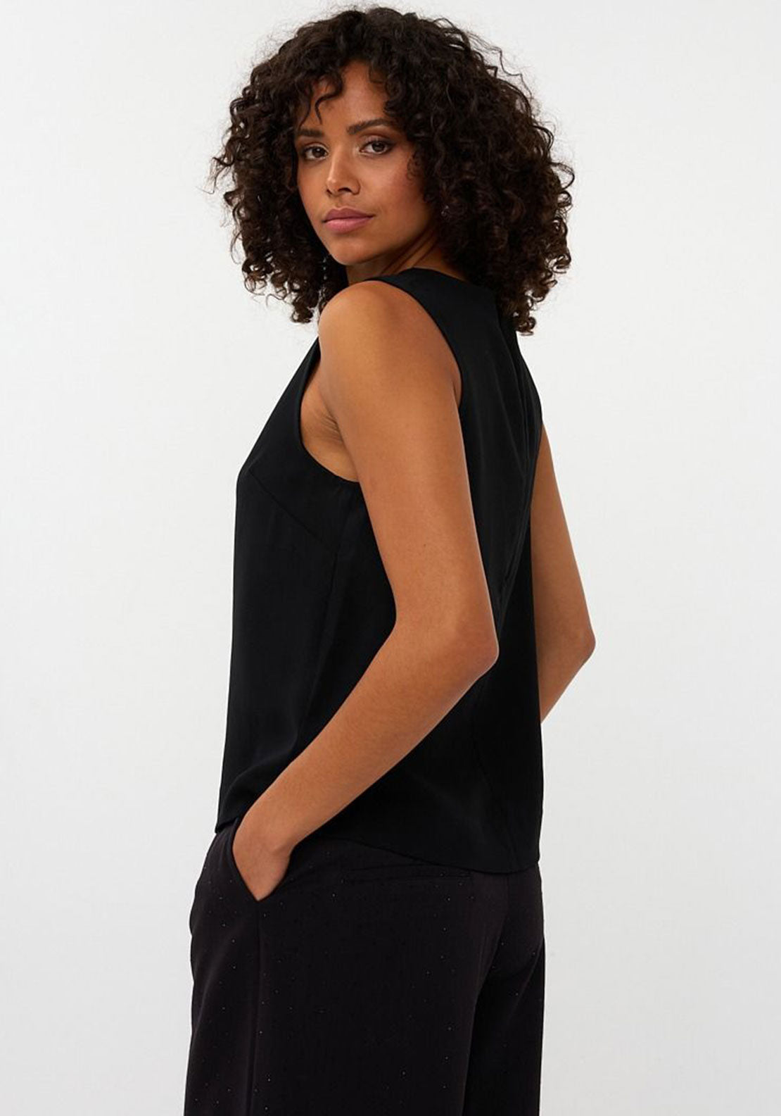 Esqualo Bow Detail Keyhole Top, Black