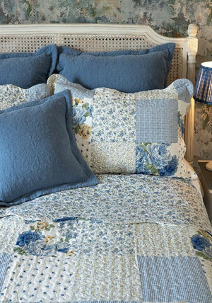 Forever England One Size Melissa Patchwork Bedspread, Blue