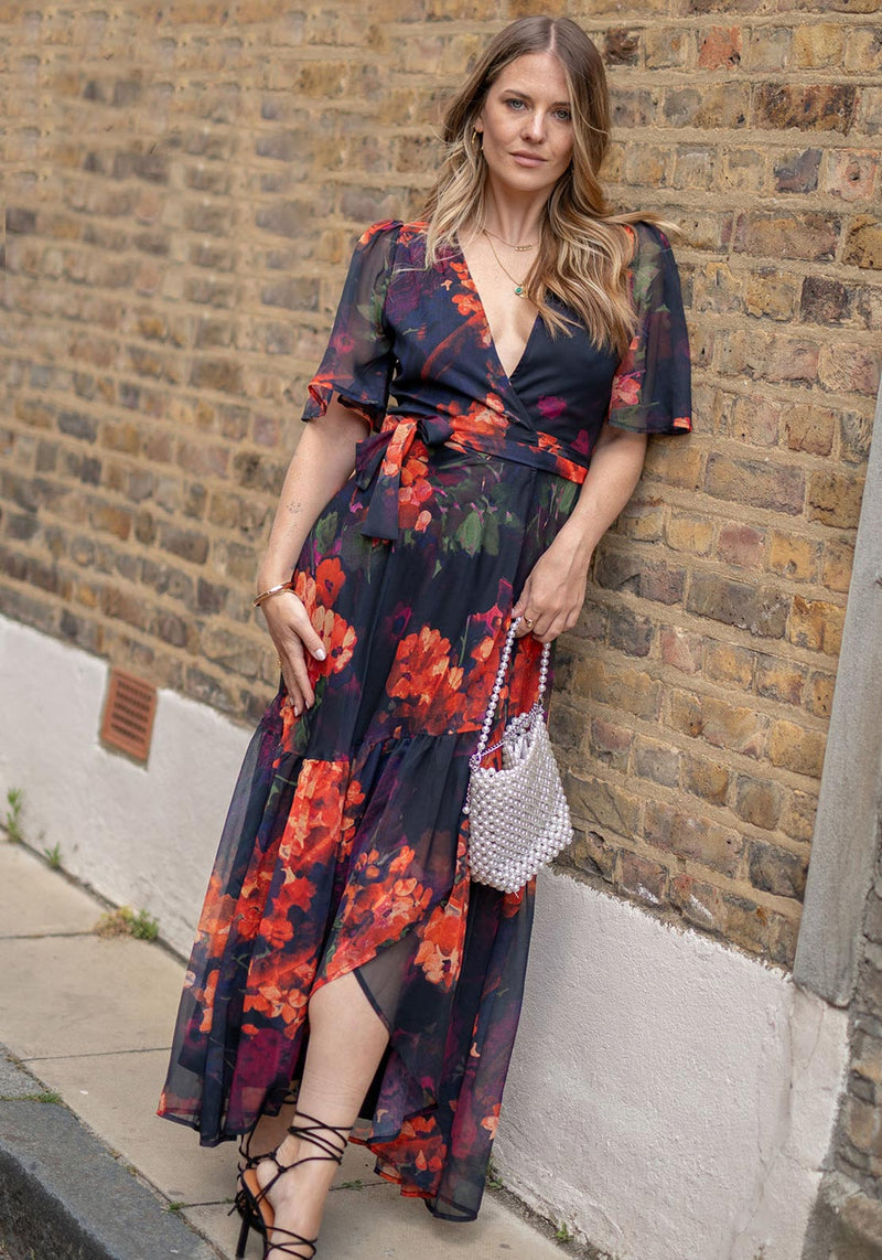 HOPE & IVY, Women's Occasionwear With Beautiful Embroidery & Prints – HOPE  & IVY