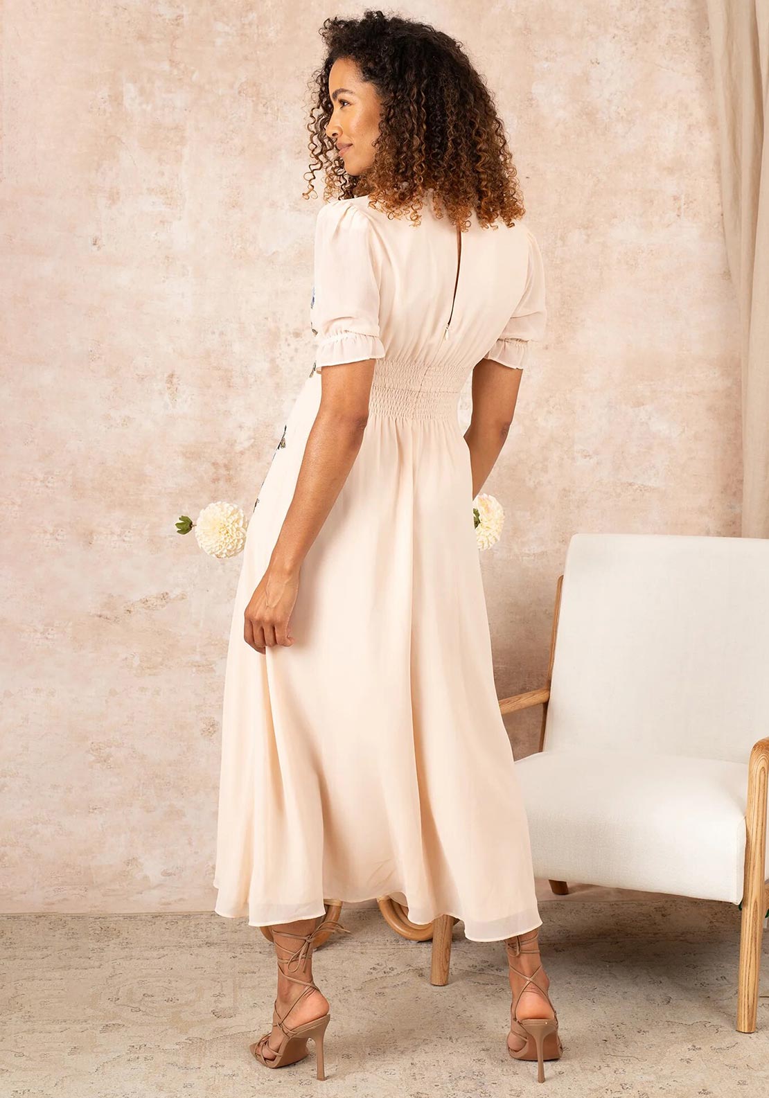 Hope & Ivy Celia Embroidered Midi Dress, Cream