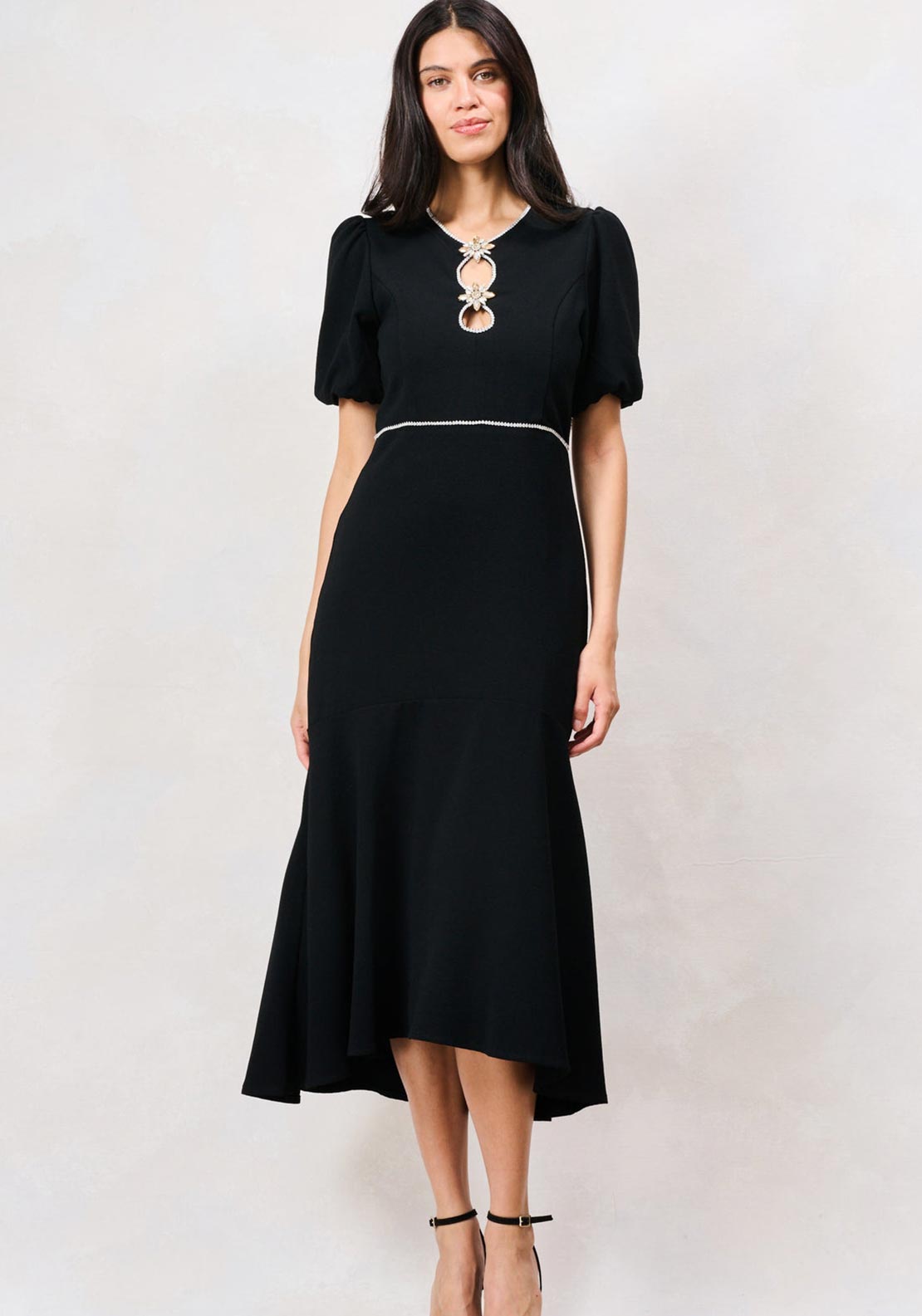 Hope & Ivy Sutton Puff Sleeve with Diamante Detail Midi Dress, Black