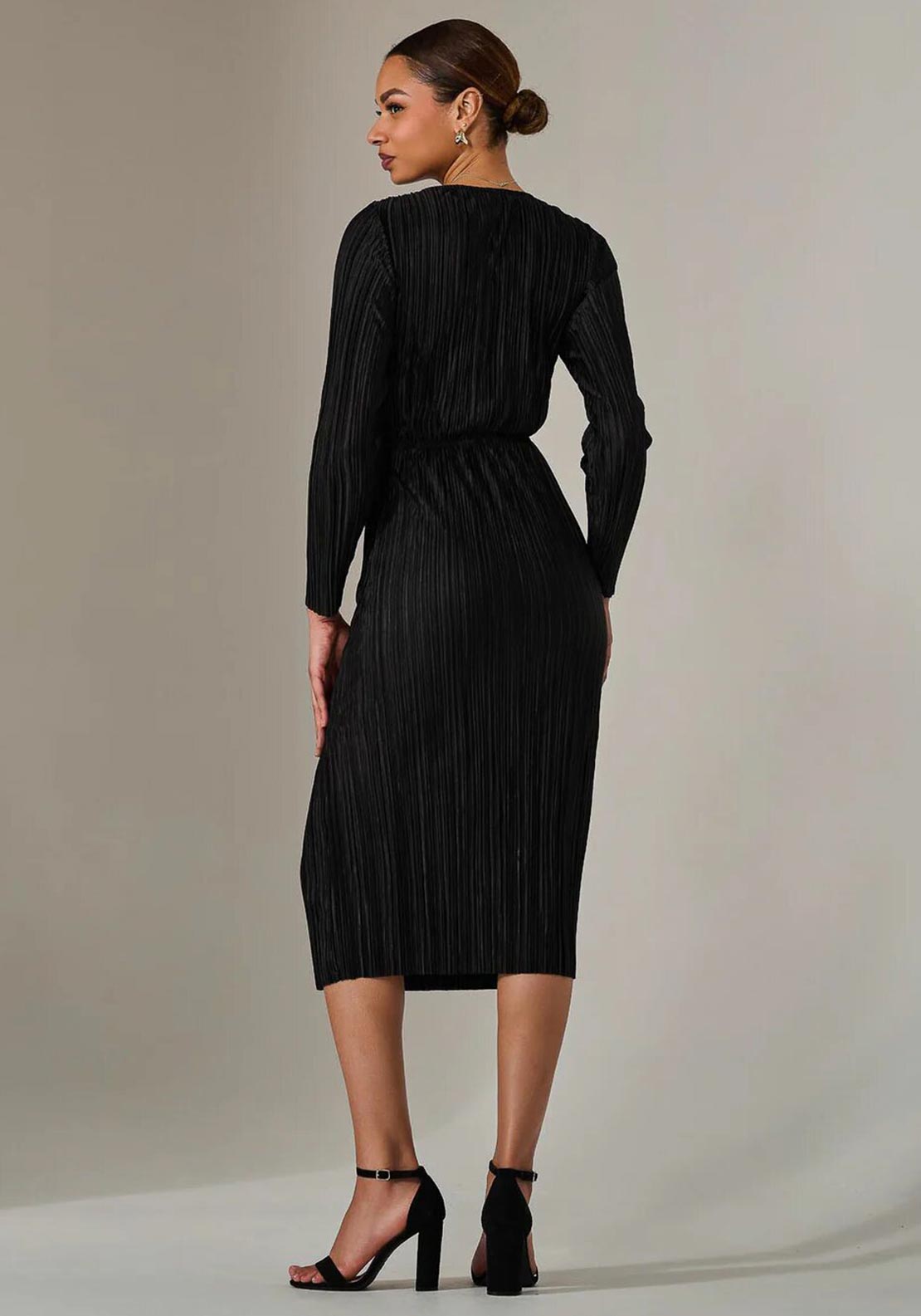 midi dress for plus size Ever-Pretty Plus Size Ruffled V-Neck A-Line Midi Dress for Evening Formal