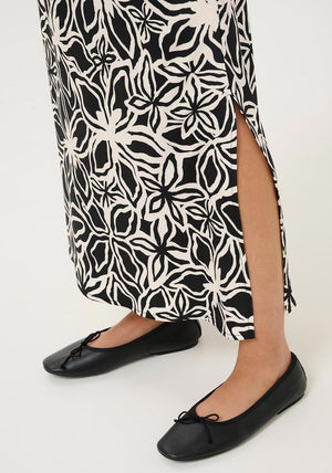 Kaffe Vera Floral Print Skirt, Black and Cream